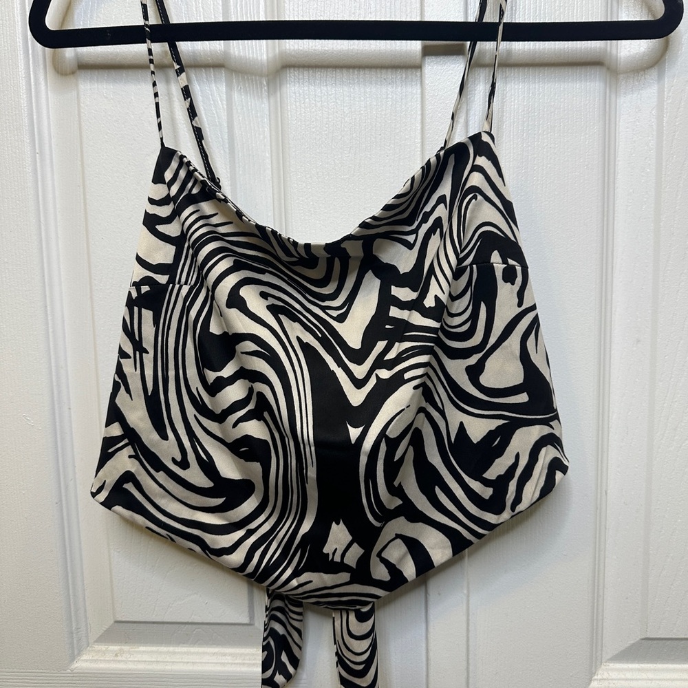 Bebe Y2K Swirl Print Tie Back Top Black Cream Women’s S